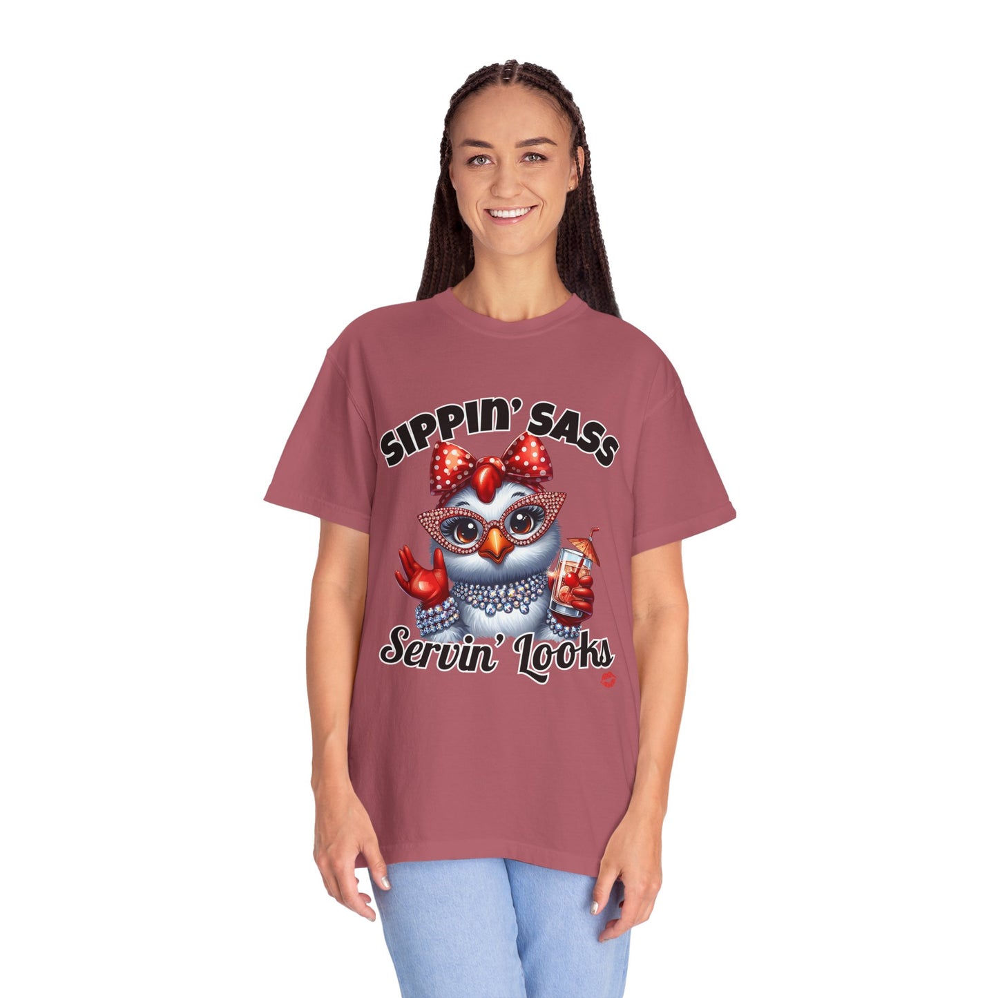 Sippin’ Sass, Servin’ Looks – Funny Retro Chicken Graphic Tee